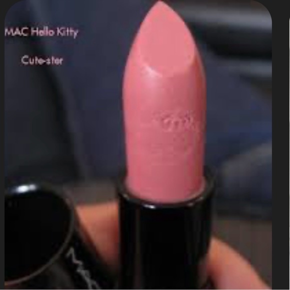 MAC Hello Kitty Lipstick in Cute Ster - Picture 1 of 11